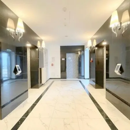 Hanza Tower With Bathtub 15th To 26th Floor شقة شتشيتسين